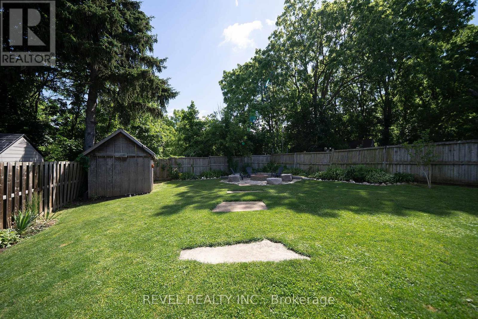 17 Flynn Avenue, Cambridge, ON