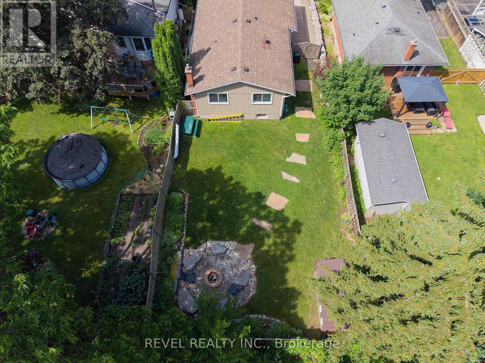 17 Flynn Avenue, Cambridge, ON