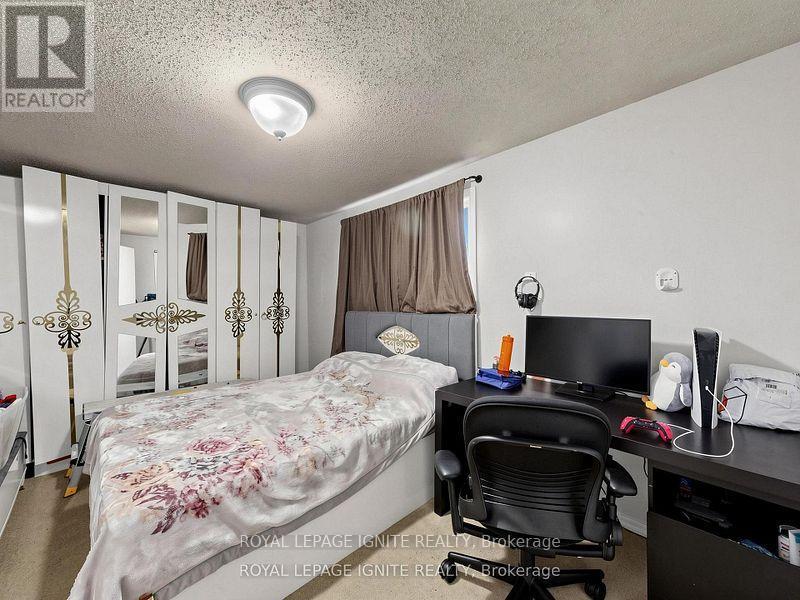 6 Upton Crescent, Guelph, ON