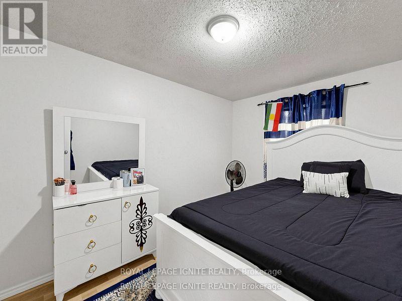 6 Upton Crescent, Guelph, ON