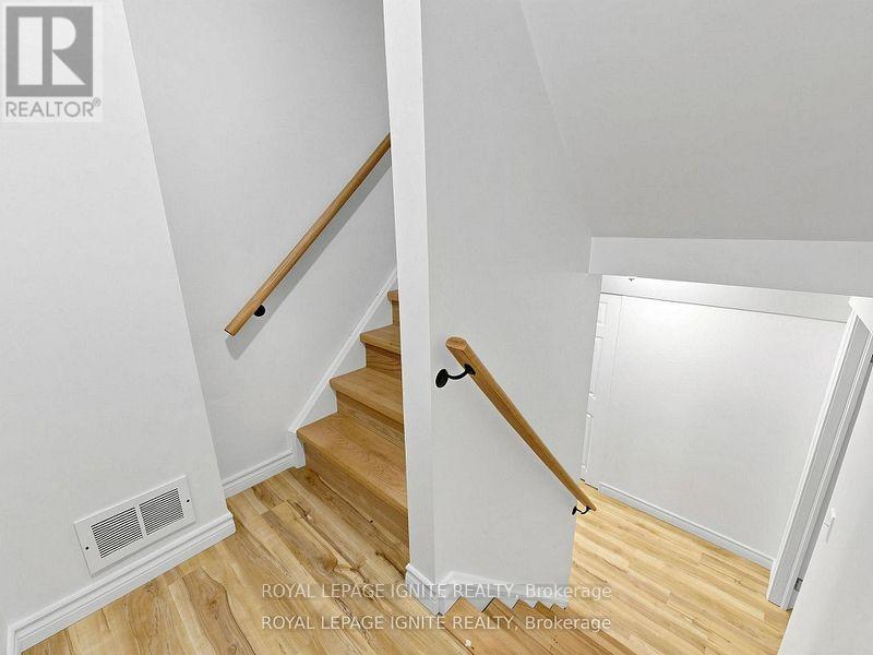 6 Upton Crescent, Guelph, ON