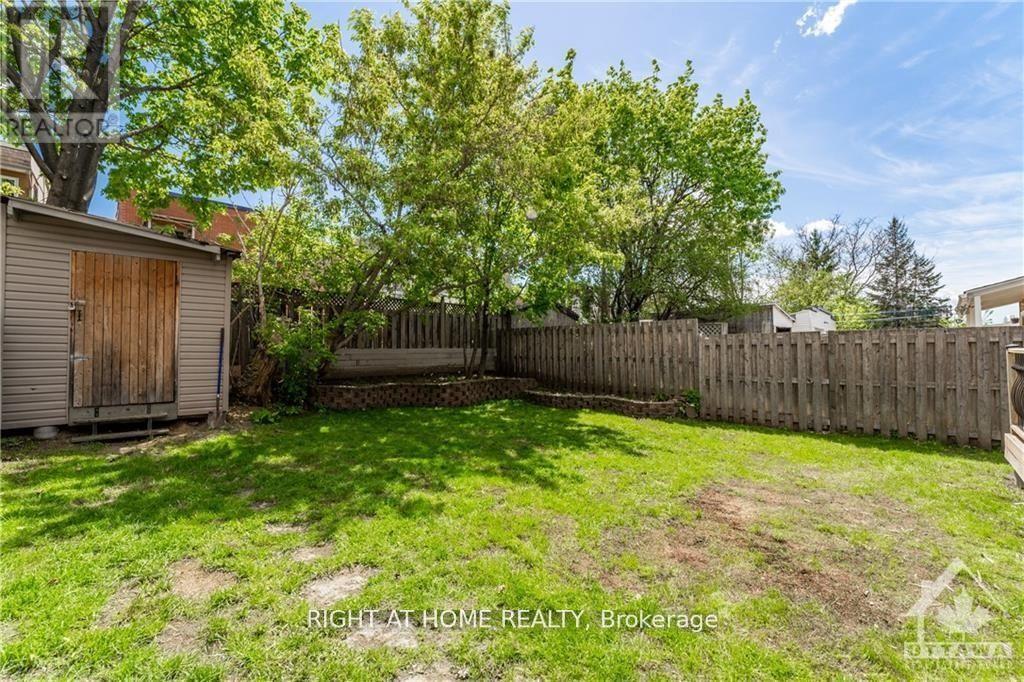 24 Desjardins Avenue, Ottawa, ON
