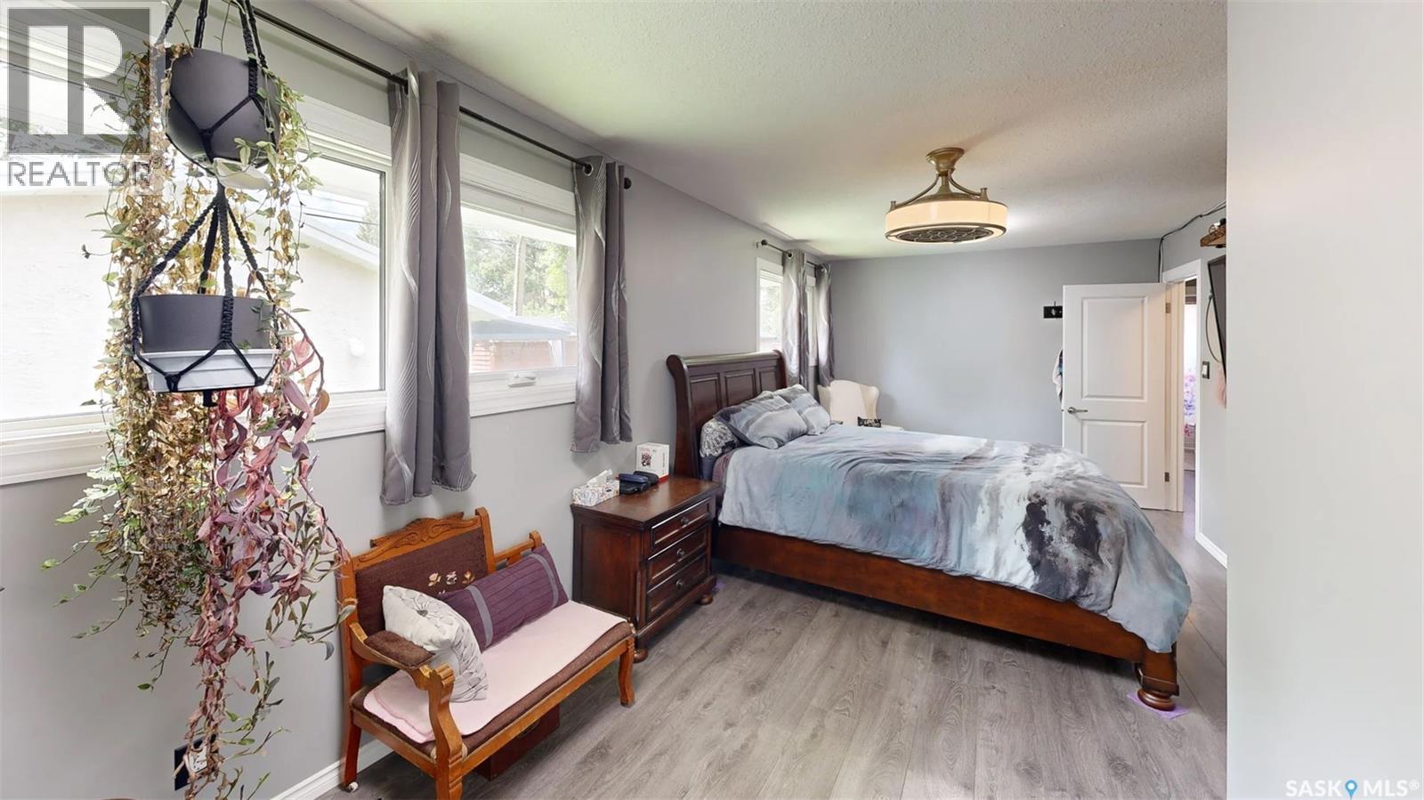 128 Riddell Crescent, Regina, SK