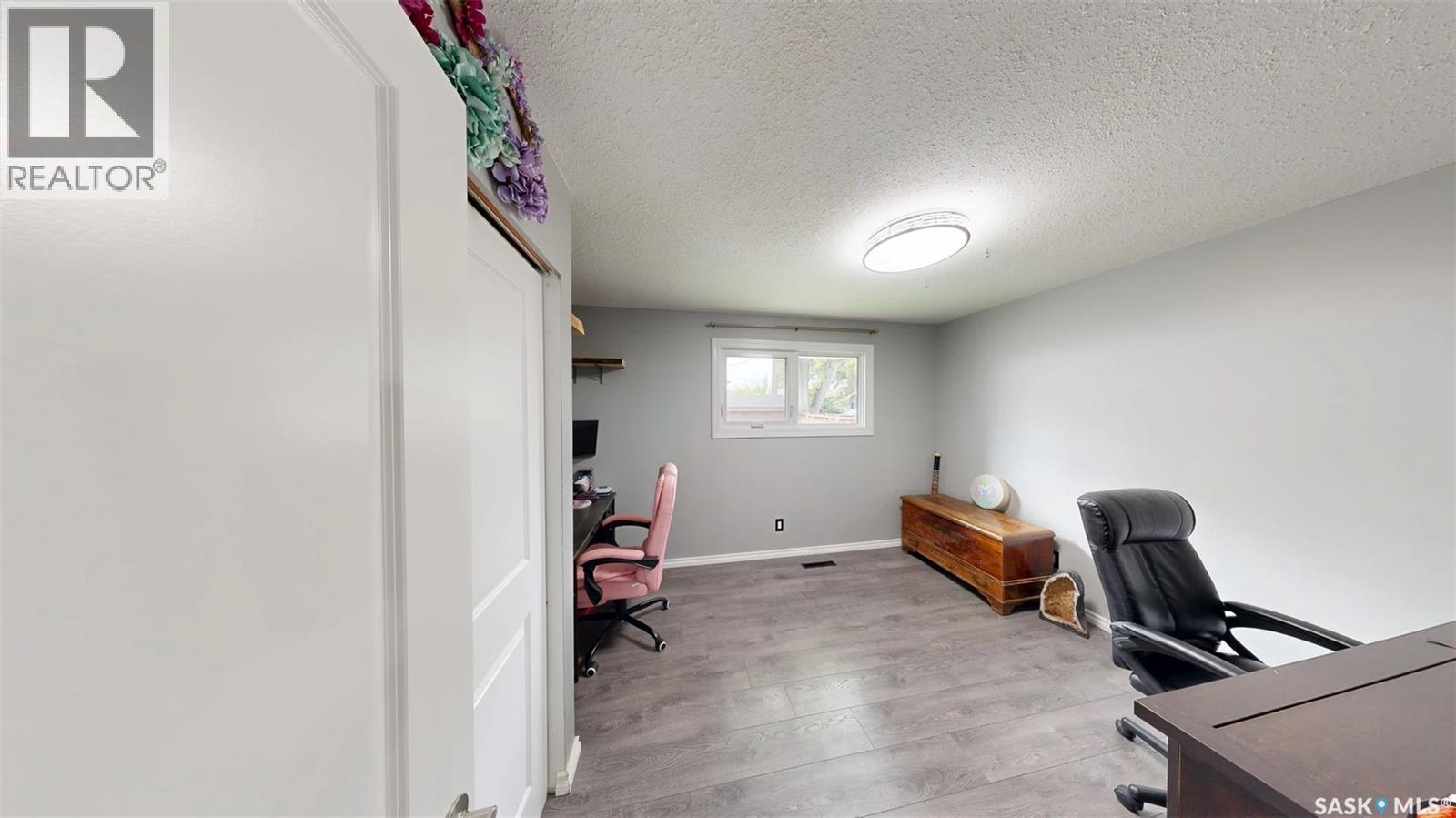 128 Riddell Crescent, Regina, SK