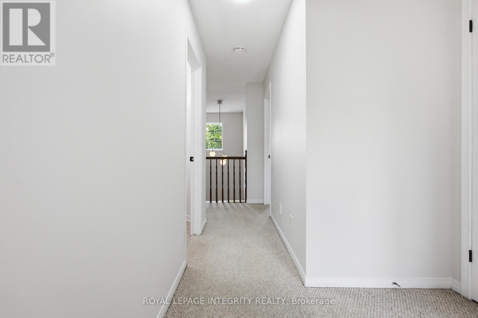92 Inverkip Avenue, Ottawa, ON