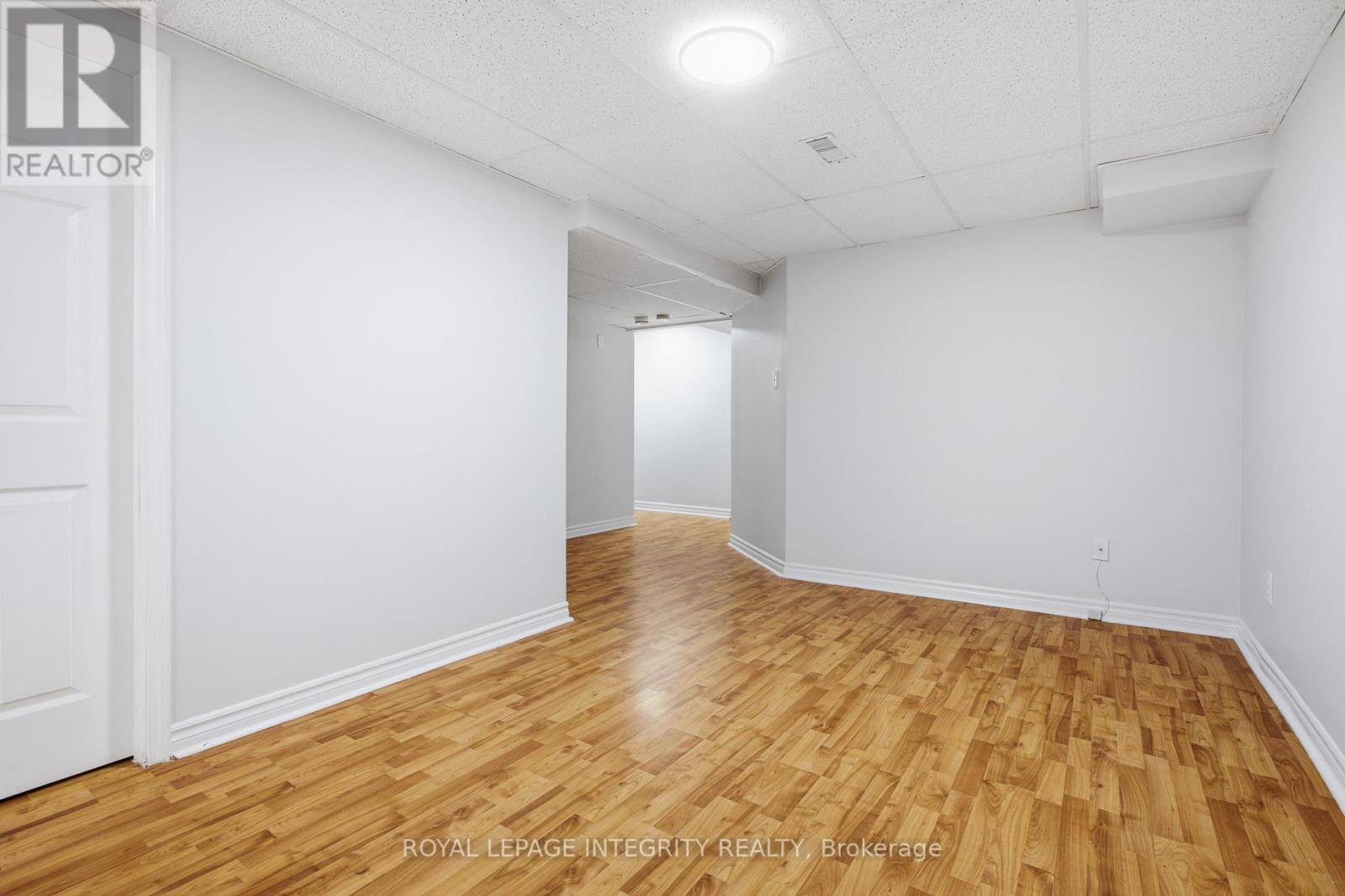 92 Inverkip Avenue, Ottawa, ON