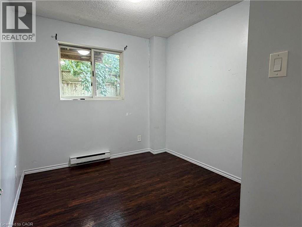 379 Holly Street Unit# 2, Waterloo, ON