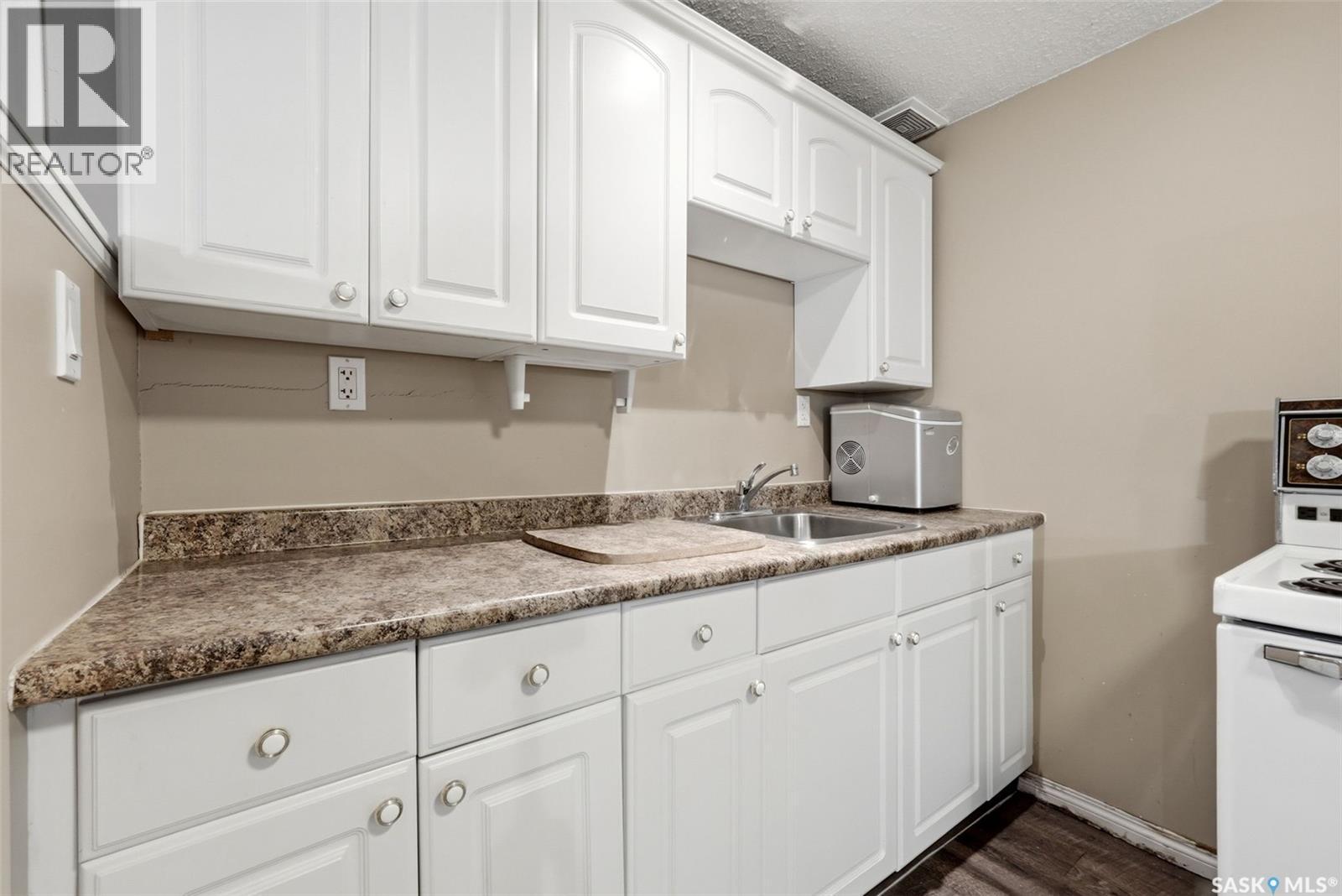 10 Lamont Crescent, Regina, SK