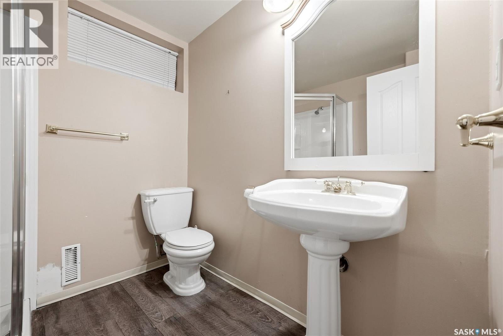 10 Lamont Crescent, Regina, SK