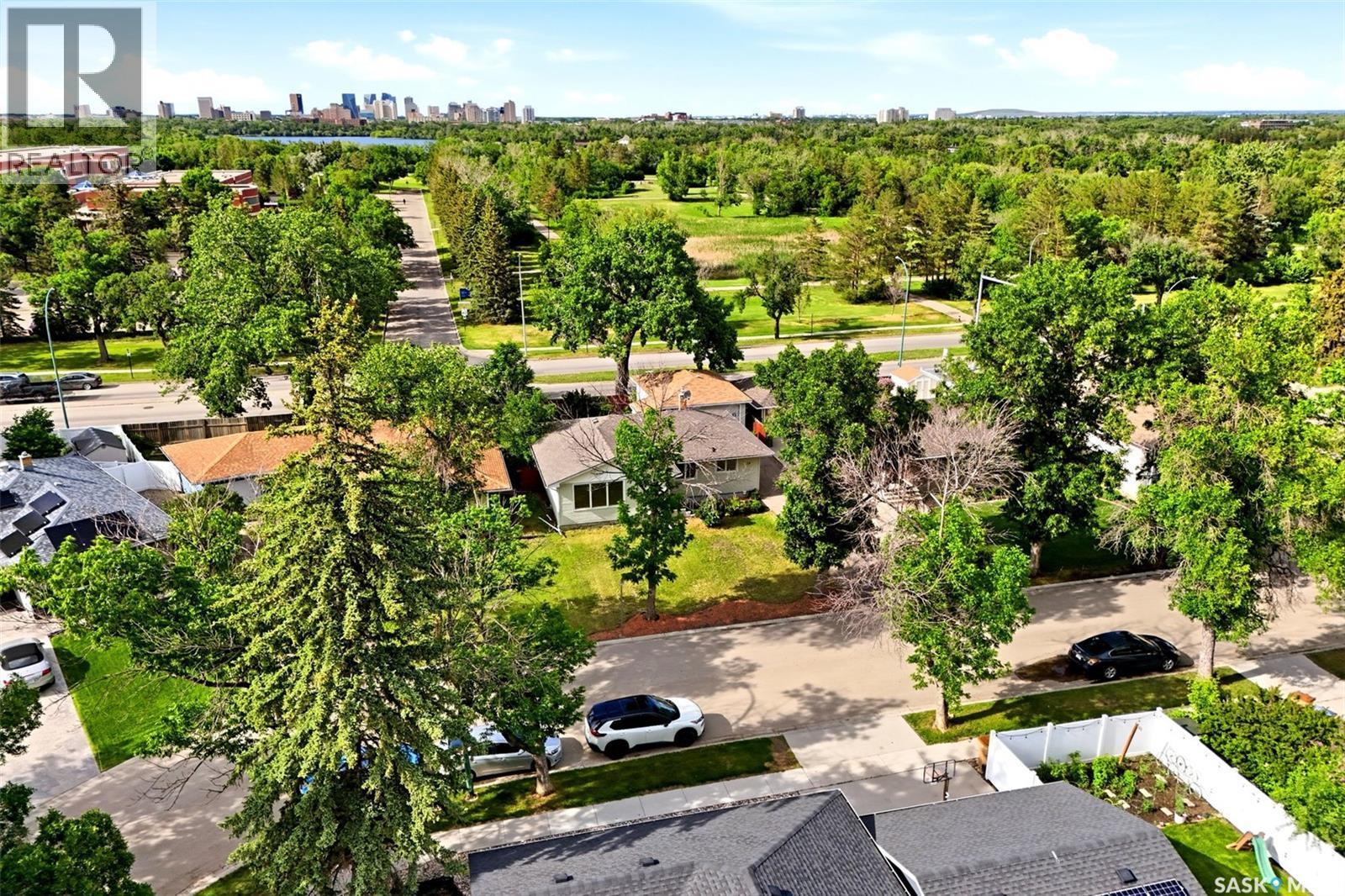 10 Lamont Crescent, Regina, SK