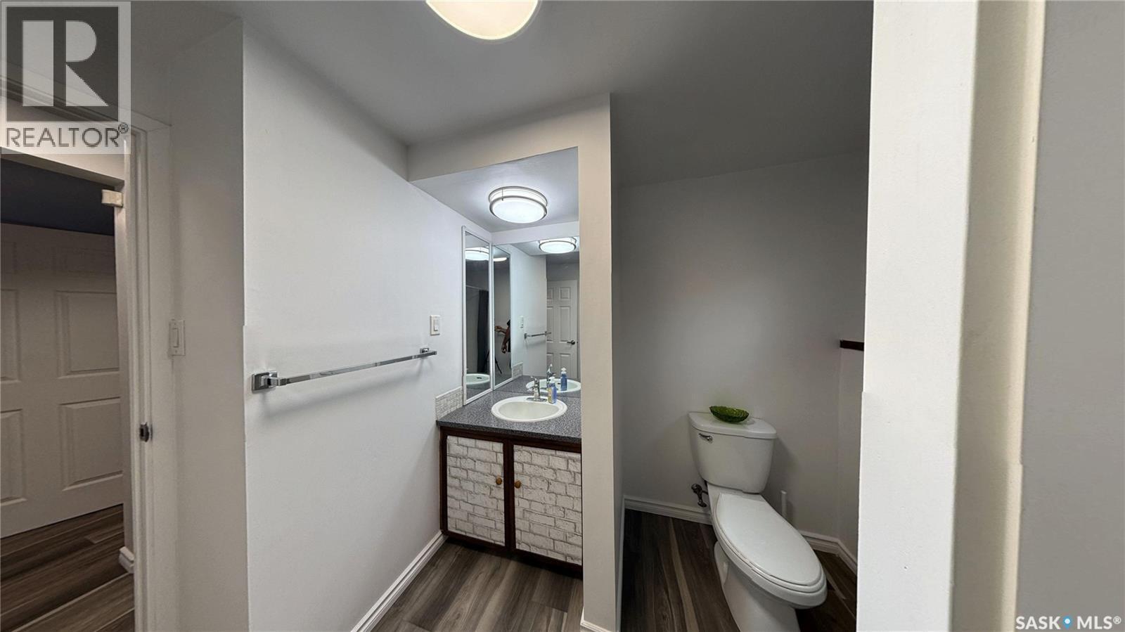 2 Mcdougall Crescent, Saskatoon, SK