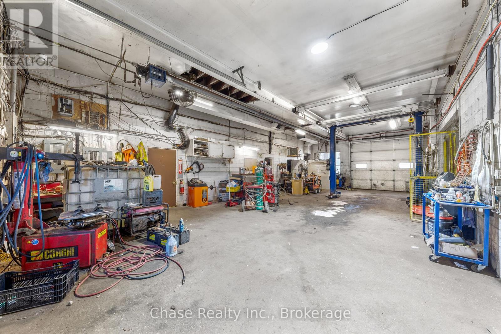 1750 Golf Link Road, Tiny, ON