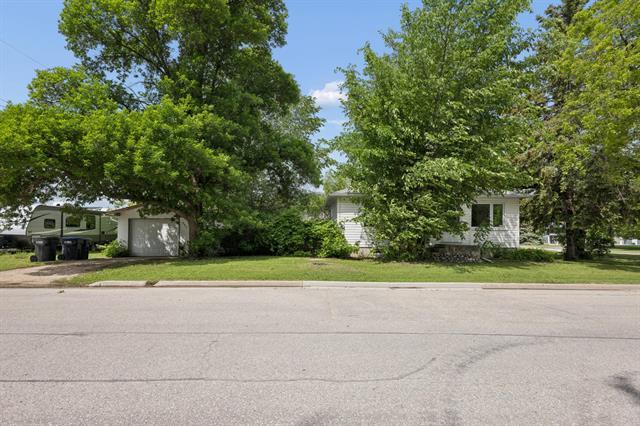337 1St St, Morris, MB