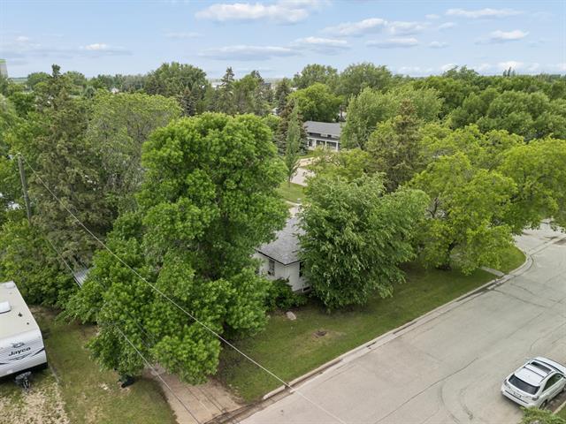 337 1St St, Morris, MB