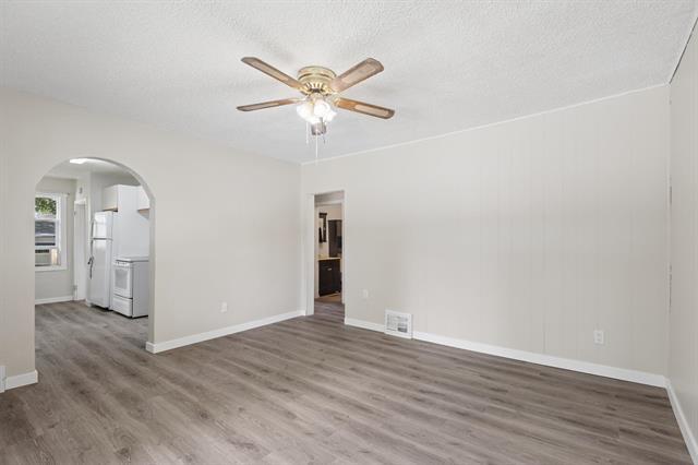 337 1St St, Morris, MB