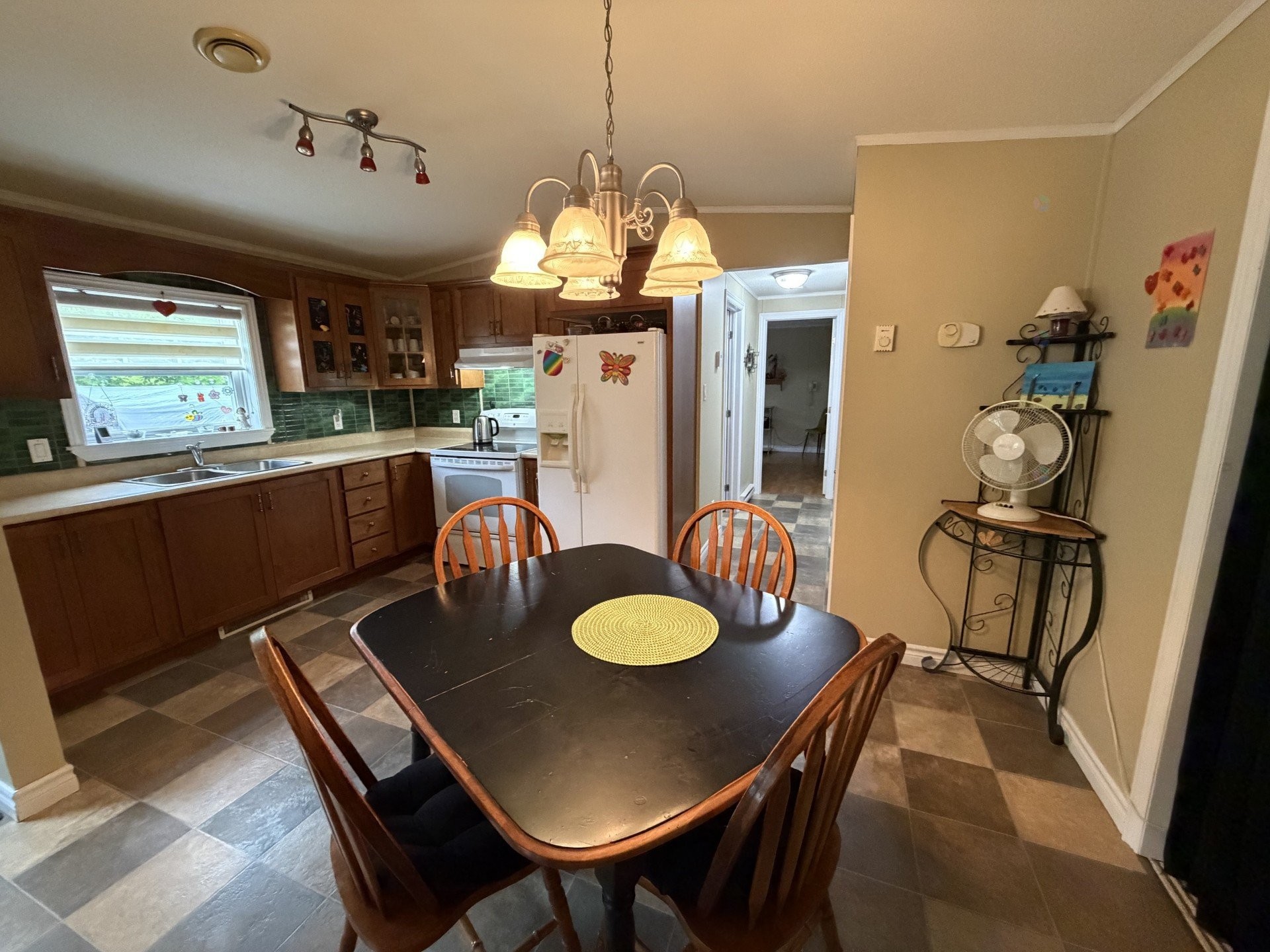 Kitchen - 169A Boul. Perron, Escuminac, QC