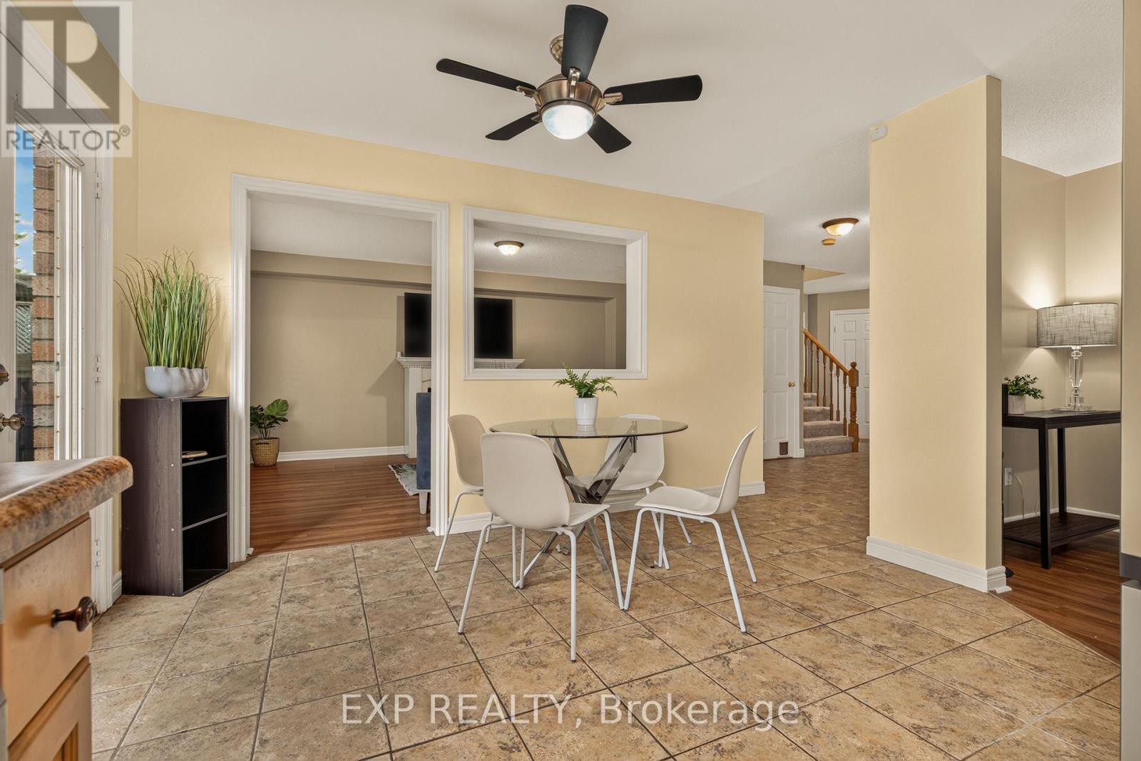 72 Etherington Crescent, Hamilton, ON