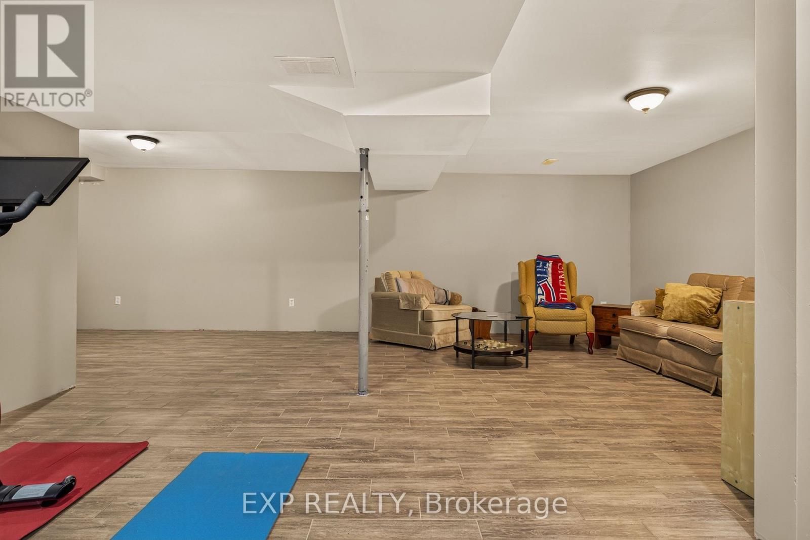72 Etherington Crescent, Hamilton, ON