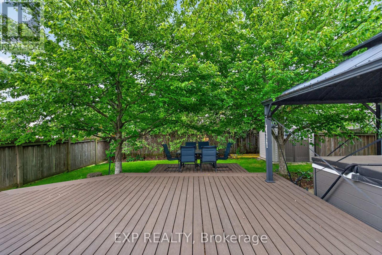 72 Etherington Crescent, Hamilton, ON