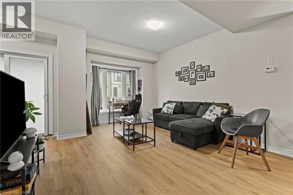 19 Picardy Drive Unit# 4, Hamilton, ON