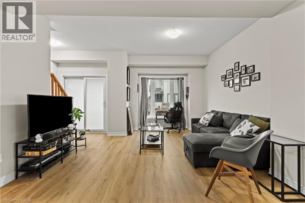 19 Picardy Drive Unit# 4, Hamilton, ON