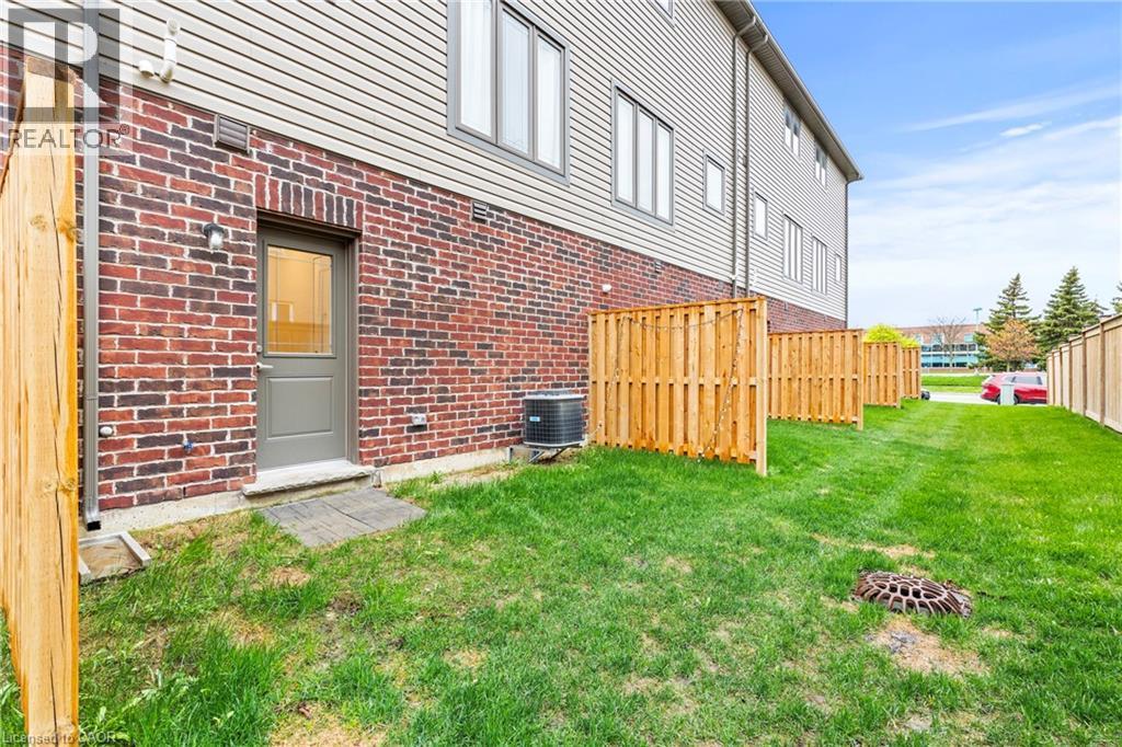 19 Picardy Drive Unit# 4, Hamilton, ON