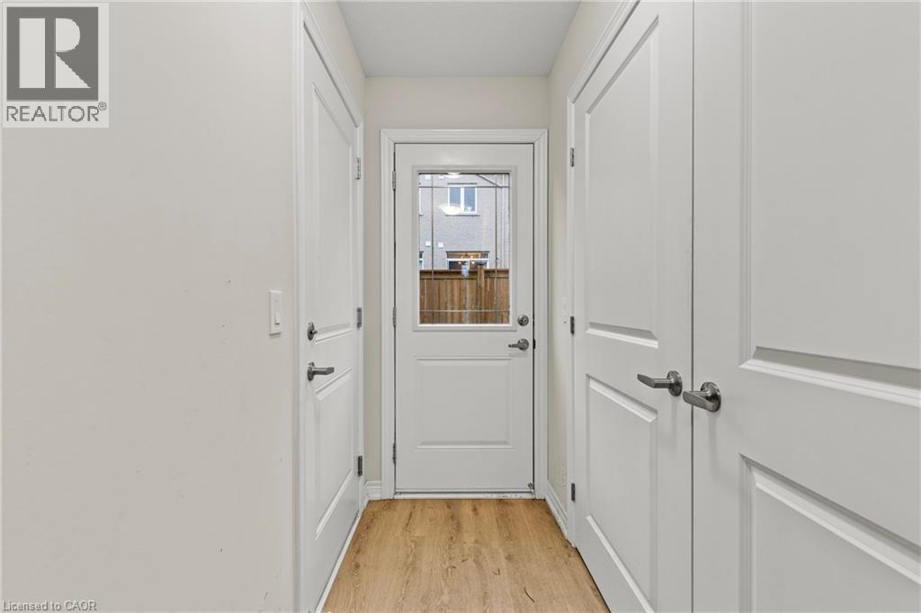 19 Picardy Drive Unit# 4, Hamilton, ON