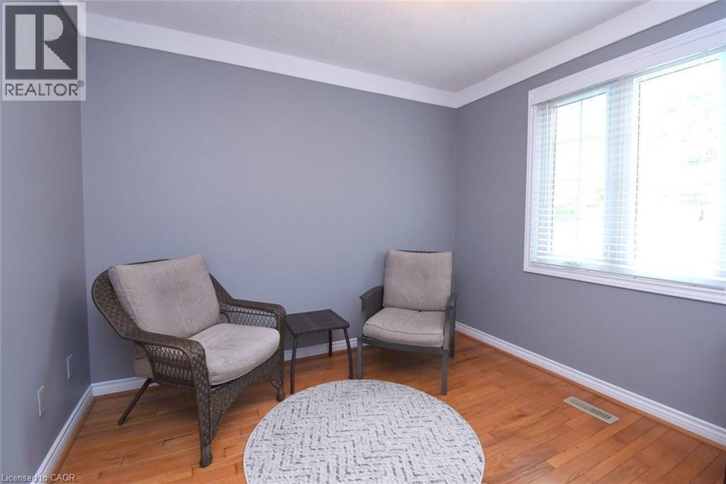 24 Shaw Street, Caledonia, ON