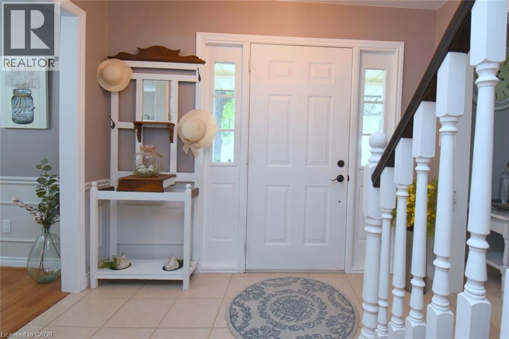 24 Shaw Street, Caledonia, ON