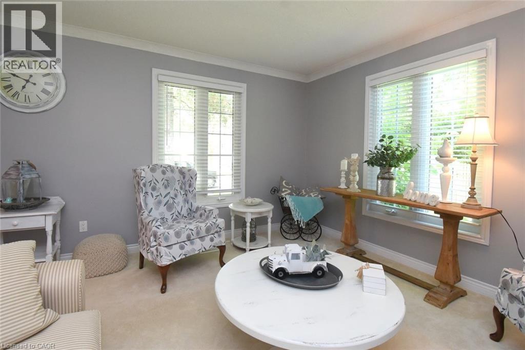 24 Shaw Street, Caledonia, ON