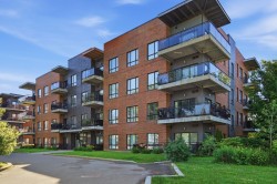 406-126 Boul. Hymus Pointe-Claire, QC H9R 1E8