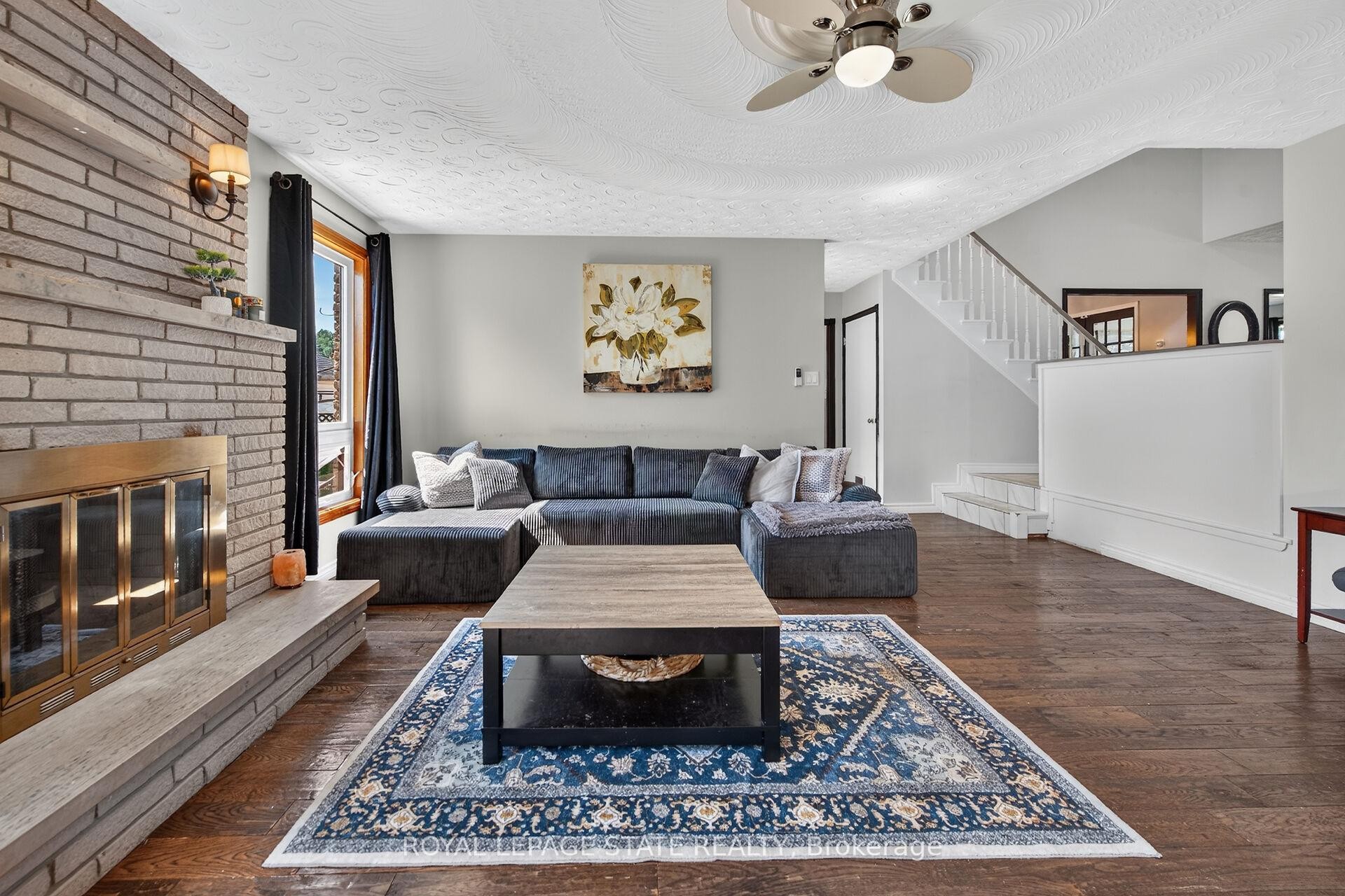 15 Ellen Avenue, Hamilton, ON