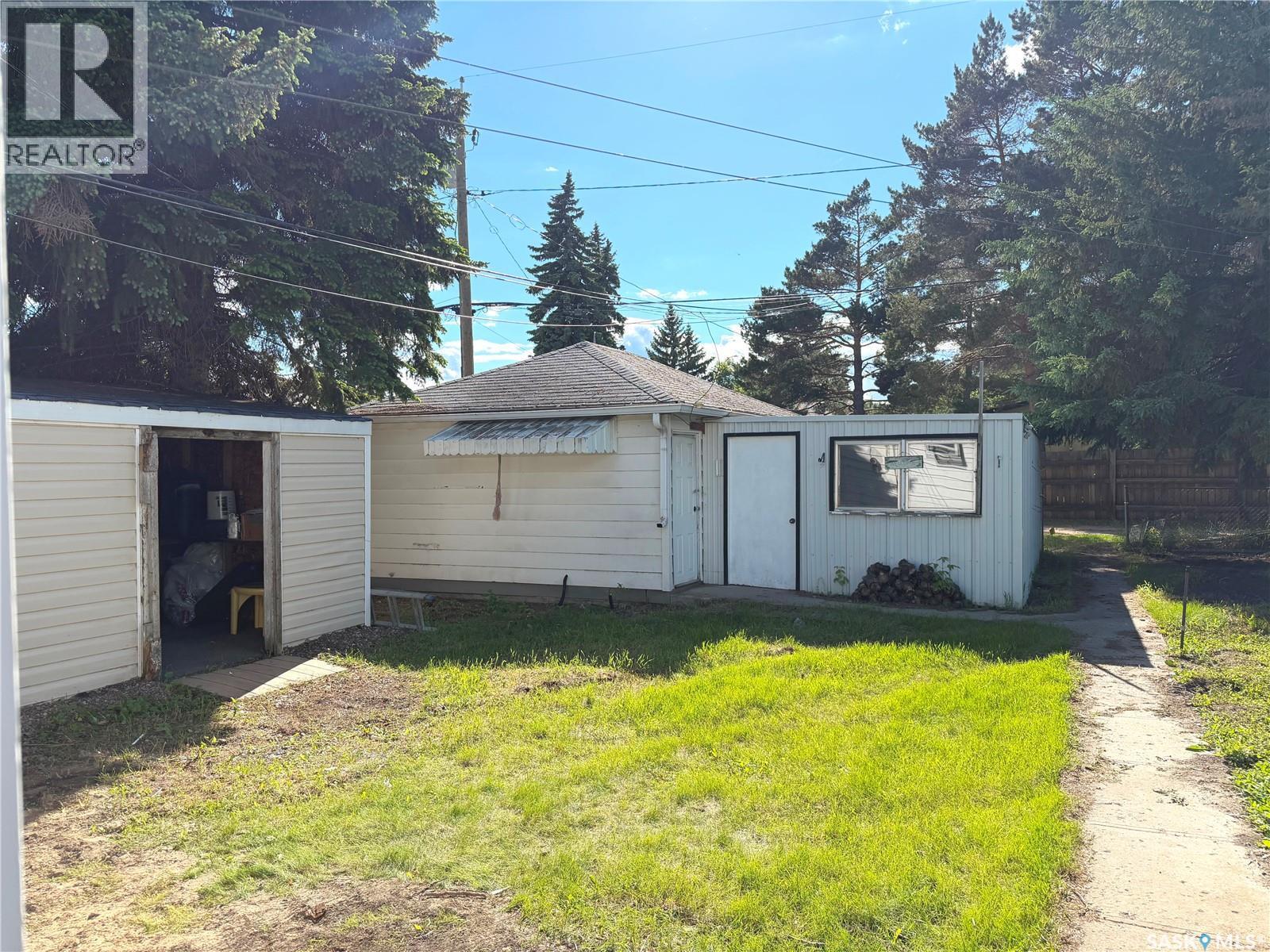 206 Watson Street, Lipton, SK