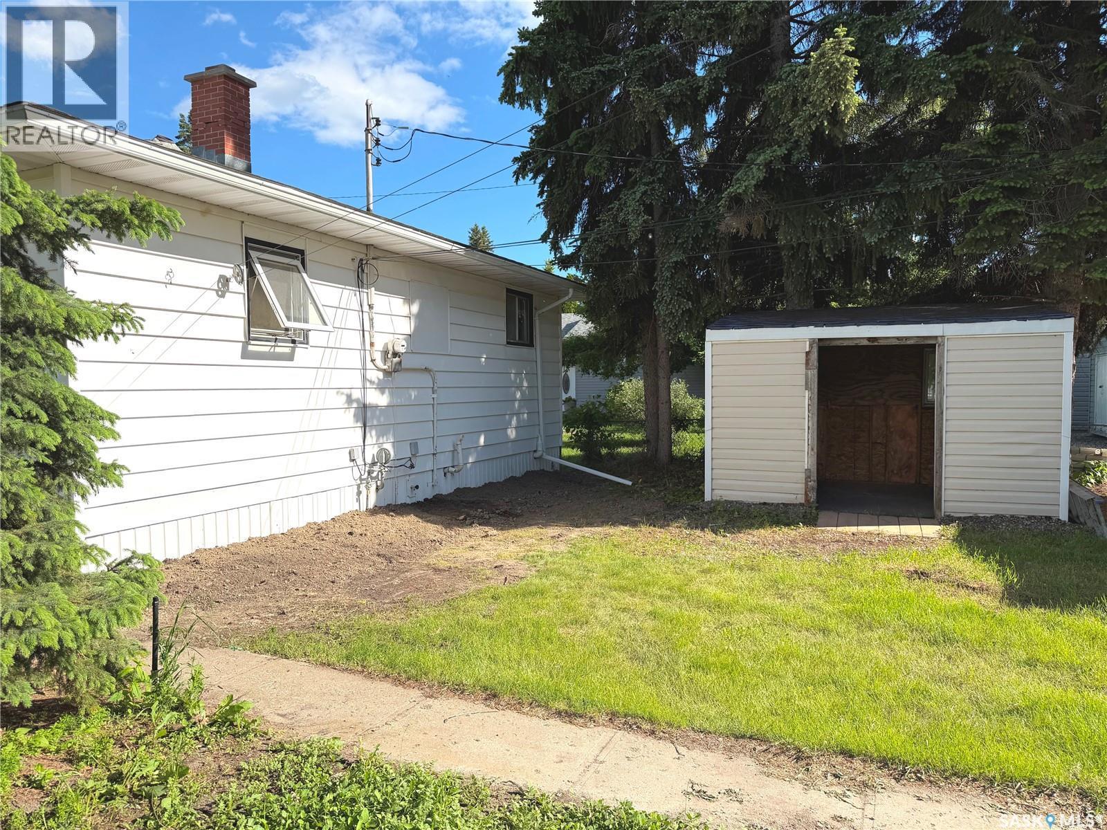 206 Watson Street, Lipton, SK