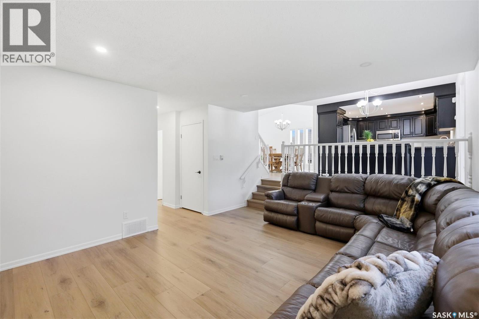 235 Bronson Way, Saskatoon, SK