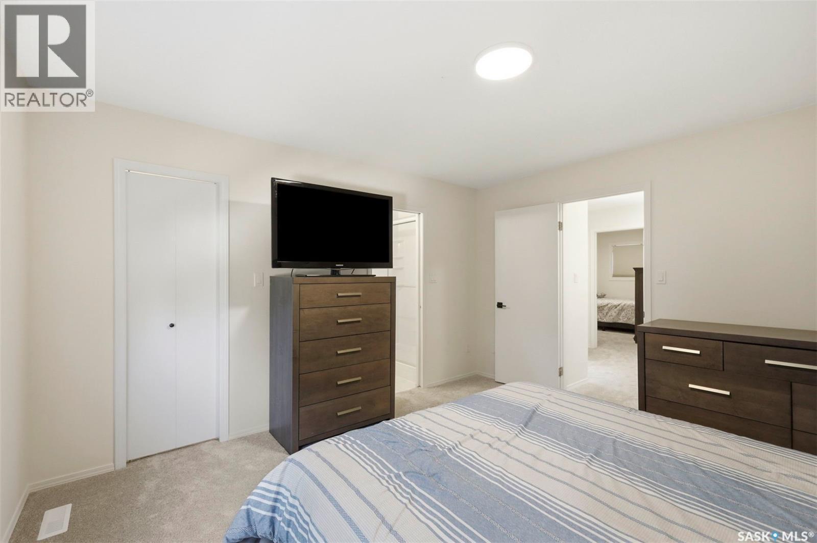 235 Bronson Way, Saskatoon, SK
