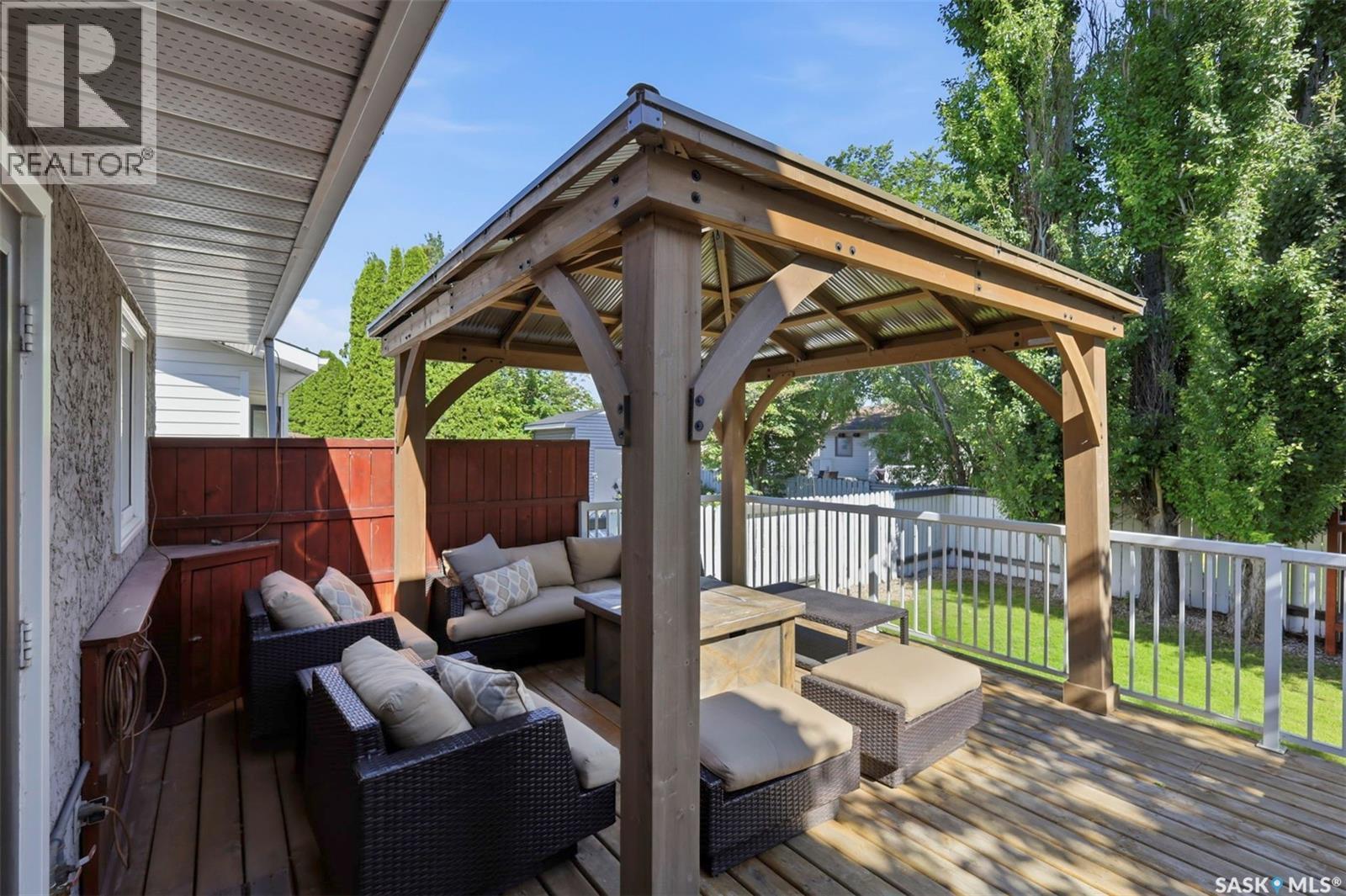 235 Bronson Way, Saskatoon, SK