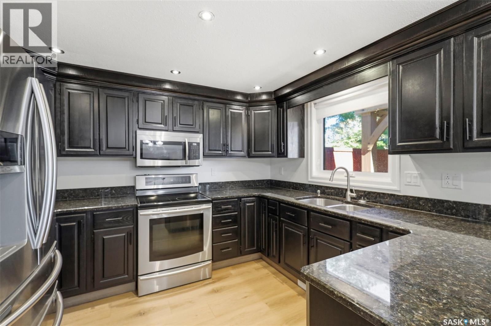 235 Bronson Way, Saskatoon, SK
