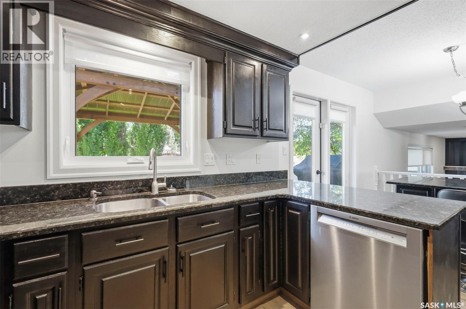 235 Bronson Way, Saskatoon, SK