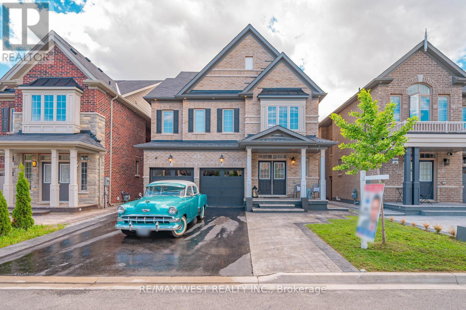 18 Boone Crescent, Vaughan, ON