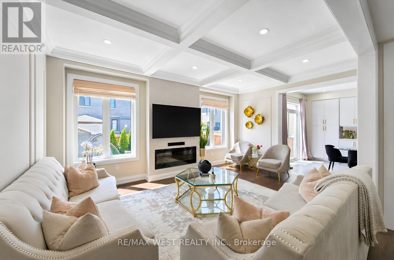 18 Boone Crescent, Vaughan, ON