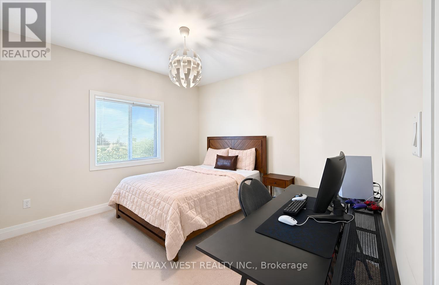 18 Boone Crescent, Vaughan, ON