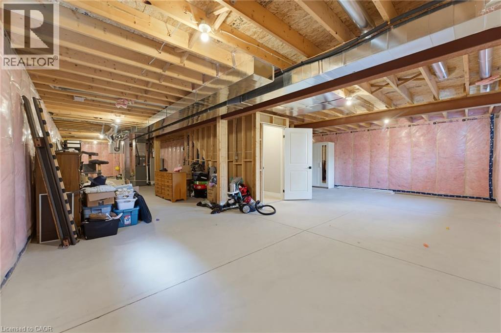 Full unfinished basement offering over 1.100 sq ft of future living space - 131 Craddock Boulevard, Haldimand, ON