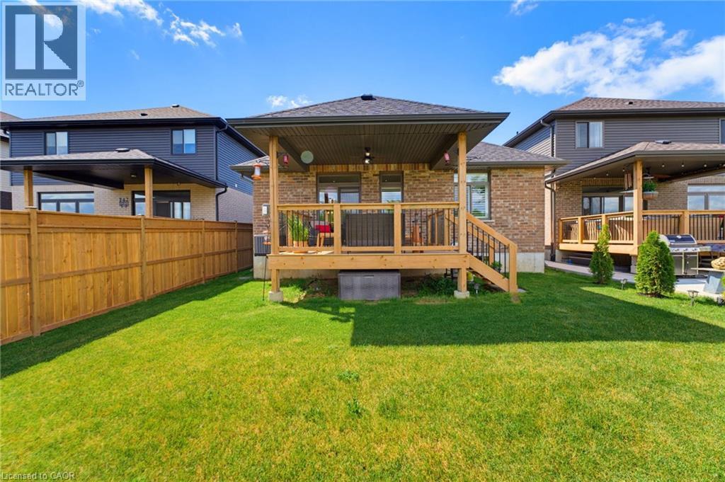 Perfect to cozy on up on and relax. - 131 Craddock Boulevard, Haldimand, ON