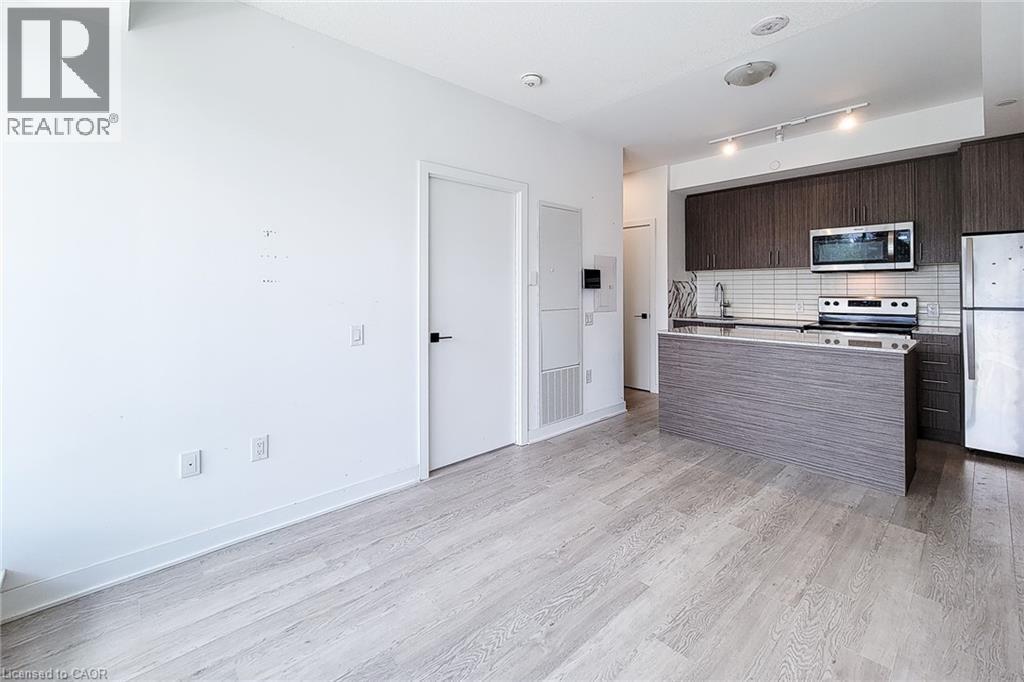 2782 Barton Street E Unit# 220, Hamilton, ON