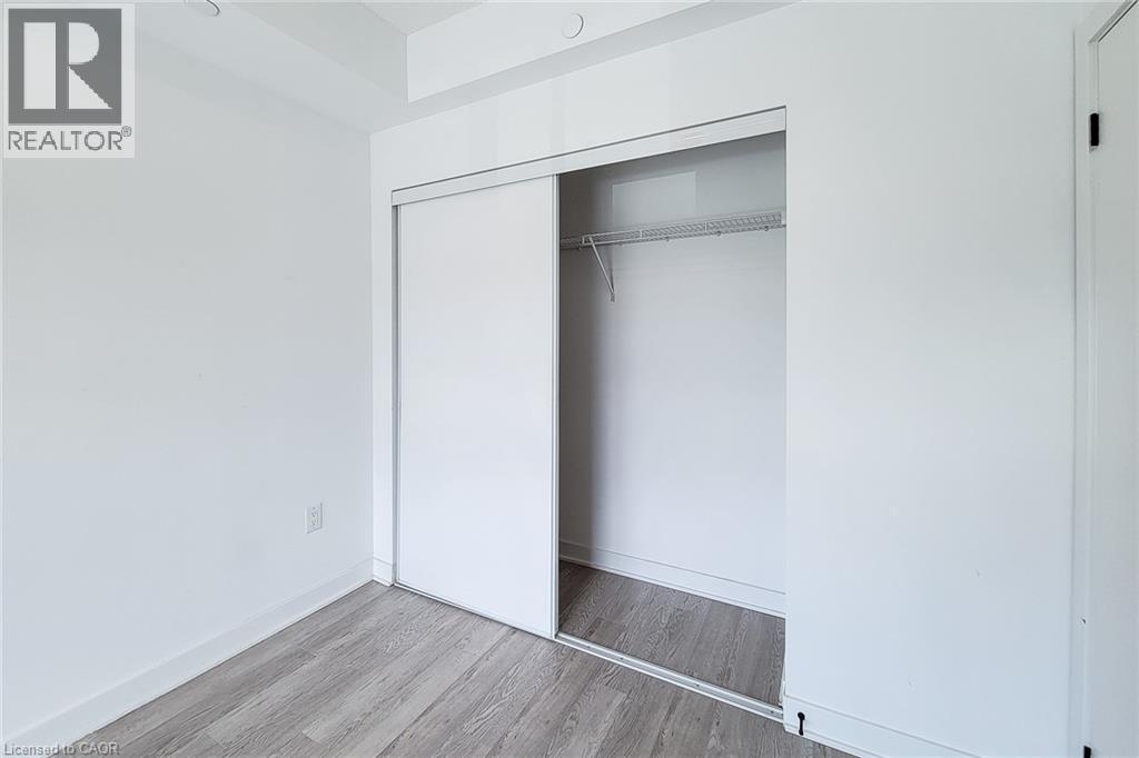 2782 Barton Street E Unit# 220, Hamilton, ON