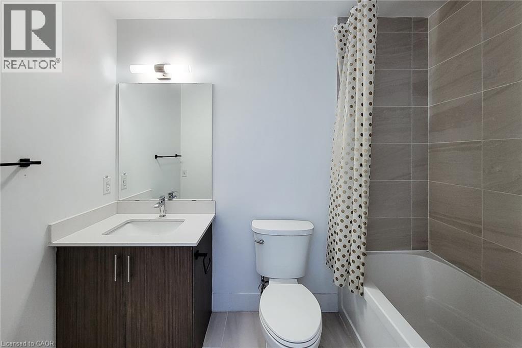 2782 Barton Street E Unit# 220, Hamilton, ON