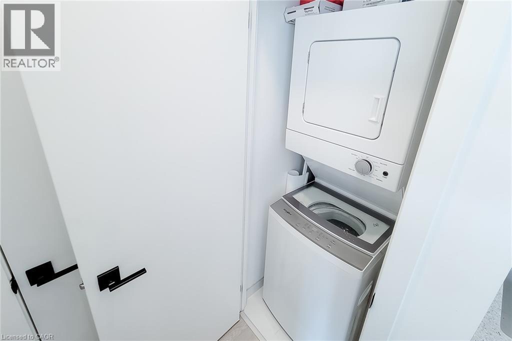 2782 Barton Street E Unit# 220, Hamilton, ON