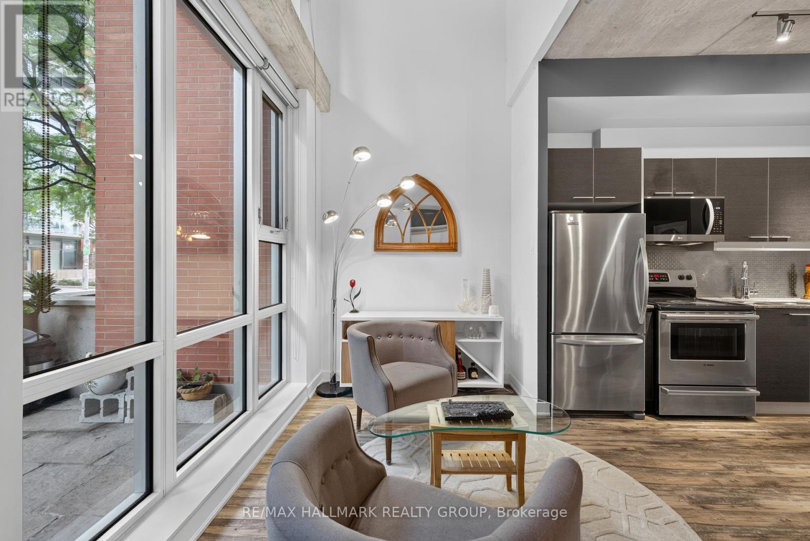 353 Mcleod Street, Ottawa, ON