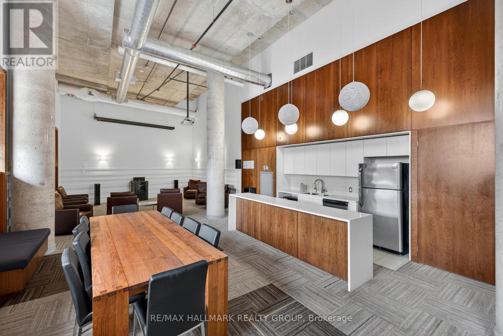 353 Mcleod Street, Ottawa, ON